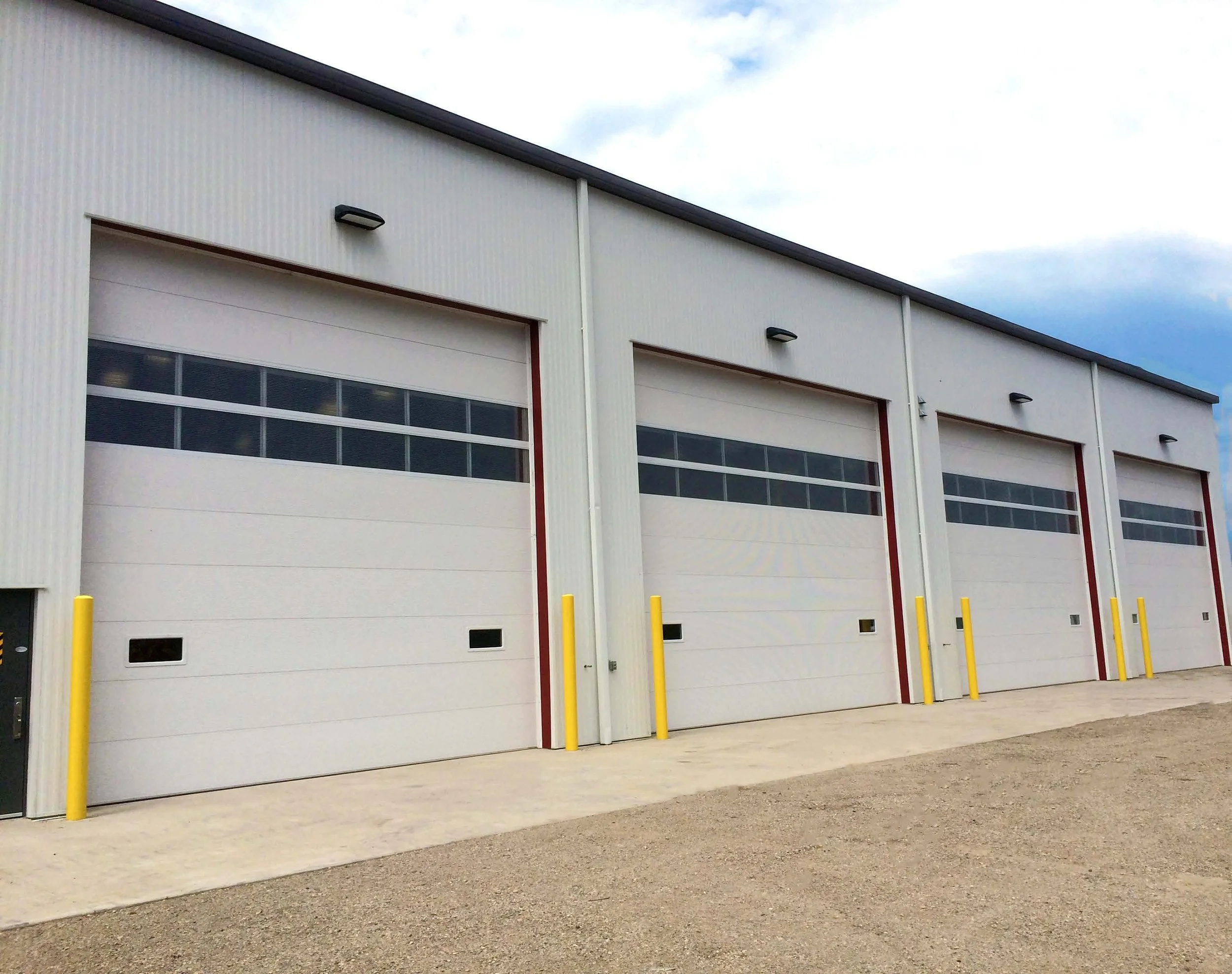HIND Automatic Systems for Best Sectional Doors
